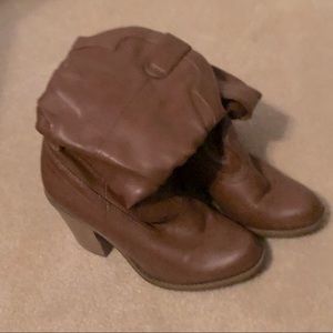 KensieGirl 6.5 chestnut boots